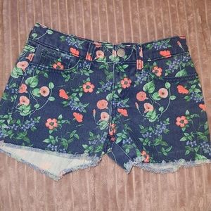Girls shorts